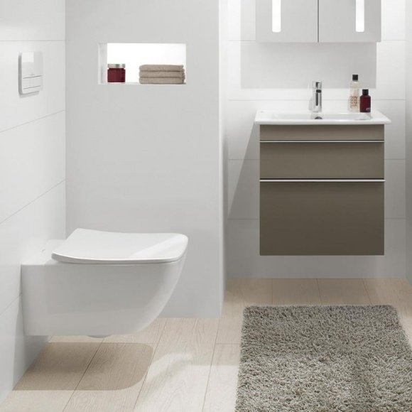 Унитаз подвесной Villeroy&Boch Venticello без ободка + сиденье Soft Close Slim (4611RSR1)